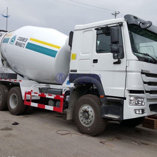 Concrete mixer truck Howo 371